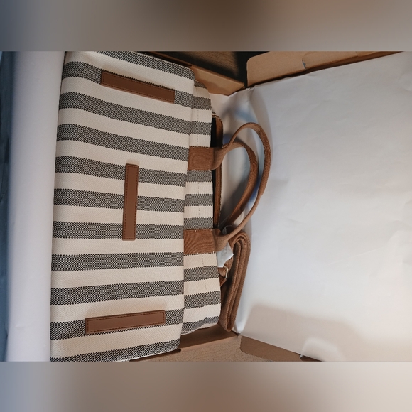 Rothy’s The Weekender in Cabana Stripe - Picture 3 of 6